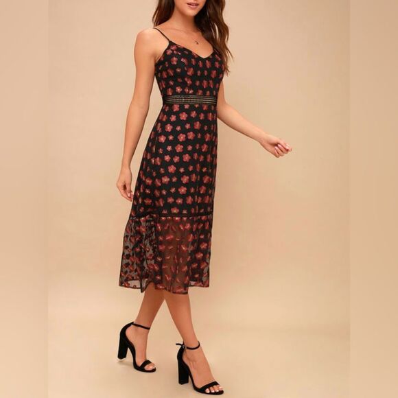 Jack by BB Dakota Magic Hour Black Embroidered Midi Dress Size 8 - Picture 2 of 13